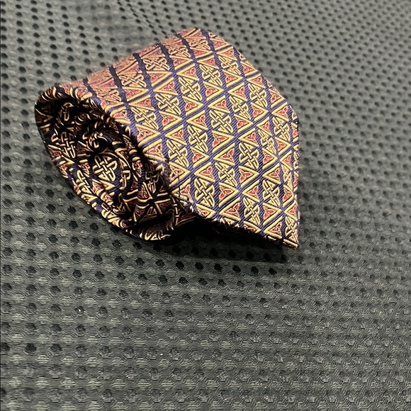 Patrick Francis tie 100% silk Yellow Patterned Men's Tie - Picture 8 of 8